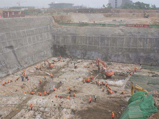 贵州省六盘水市基坑监测